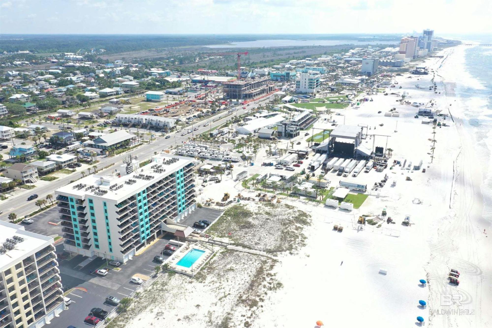 Condo On The Beach- Walk To Restaurants, Shops And Activities. 海湾海岸 外观 照片